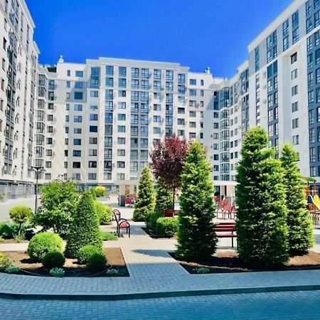 Новая Квартира Vip Chişinǎu Buitenkant foto