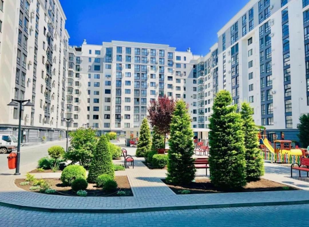 Новая Квартира Vip Chişinǎu Buitenkant foto